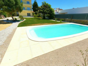 Caparica traditional V4 duplex apartment with pool Charneca da Caparica Lisboa
